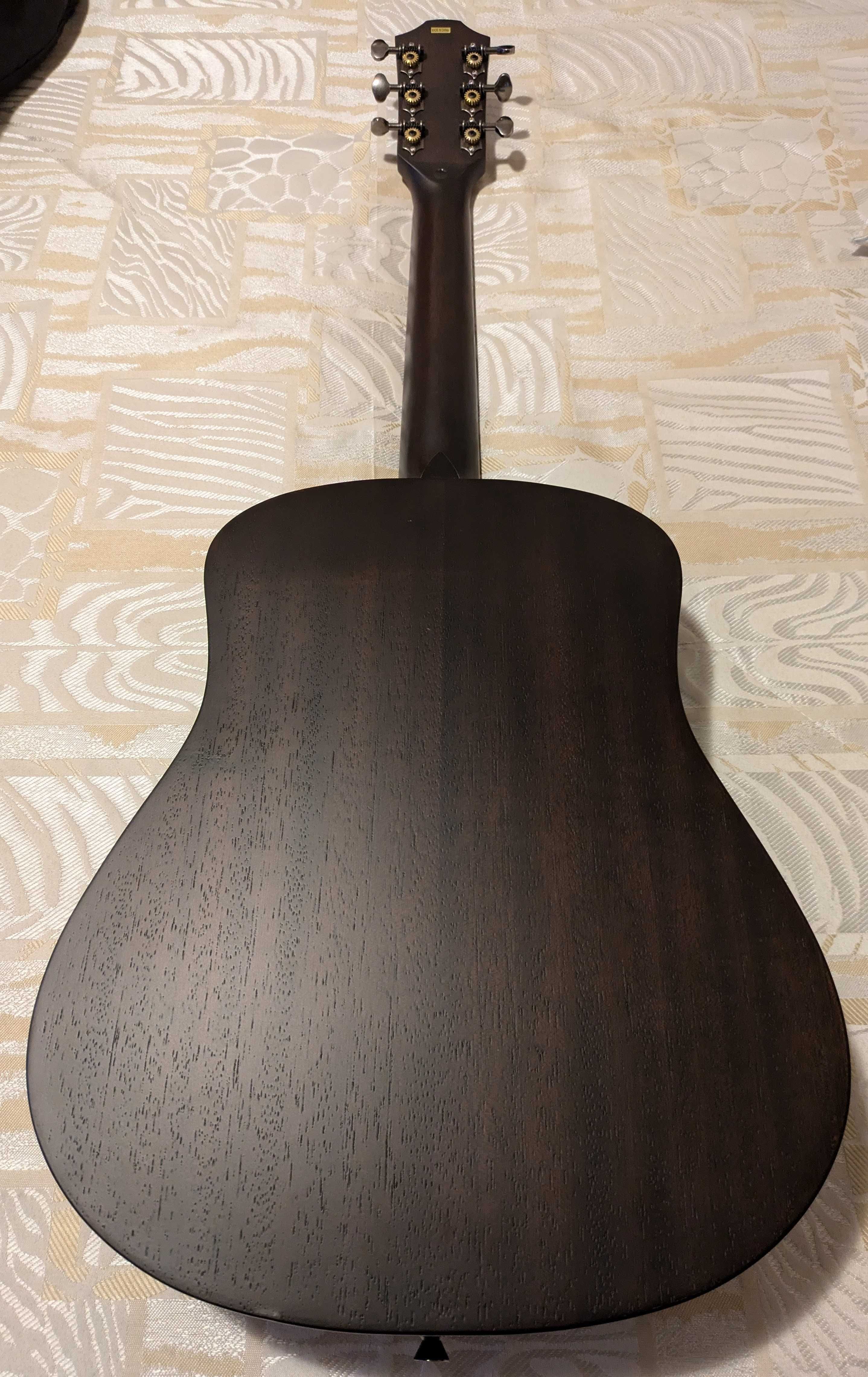 Guitarra Baton Rouge X11LS/TB-SCC