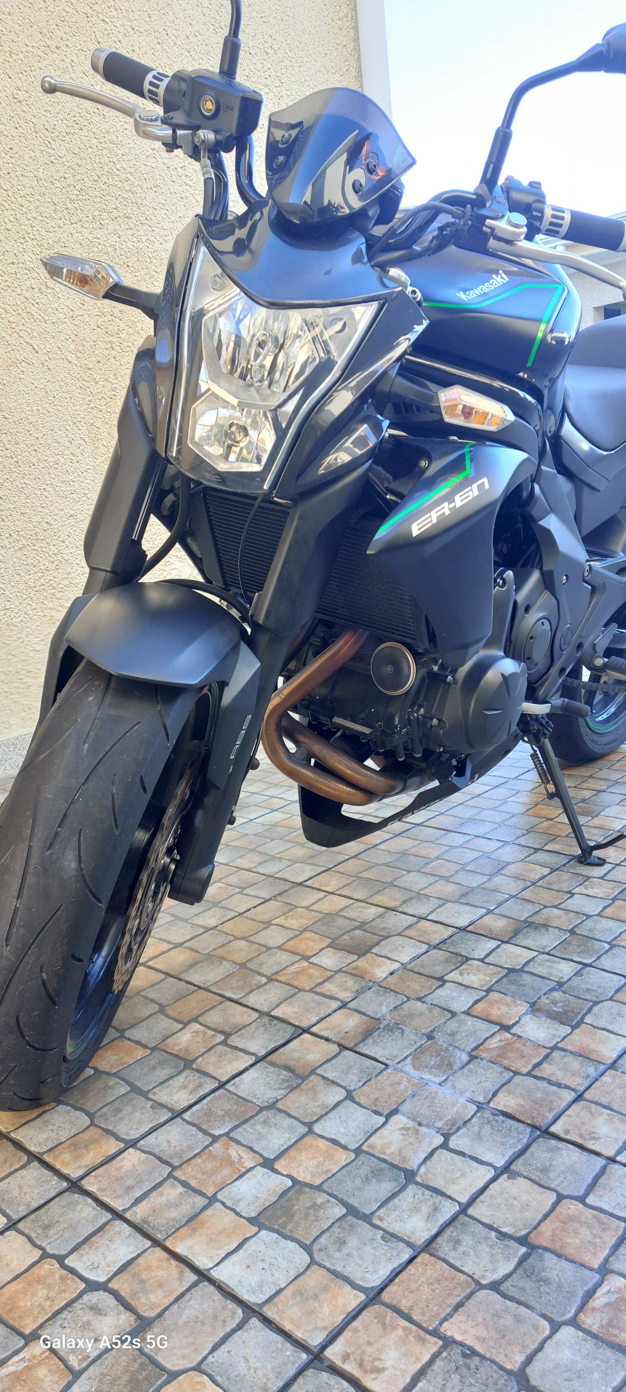 Moto Kawasaki er6n 650