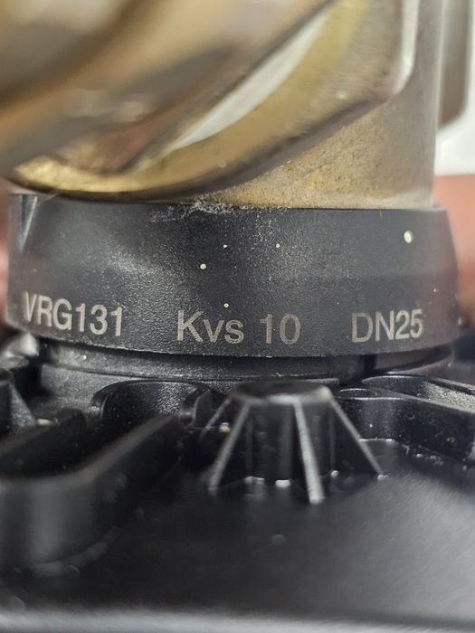 Zawór mieszający z siłownikiem 3 drożny ESBE - Żory