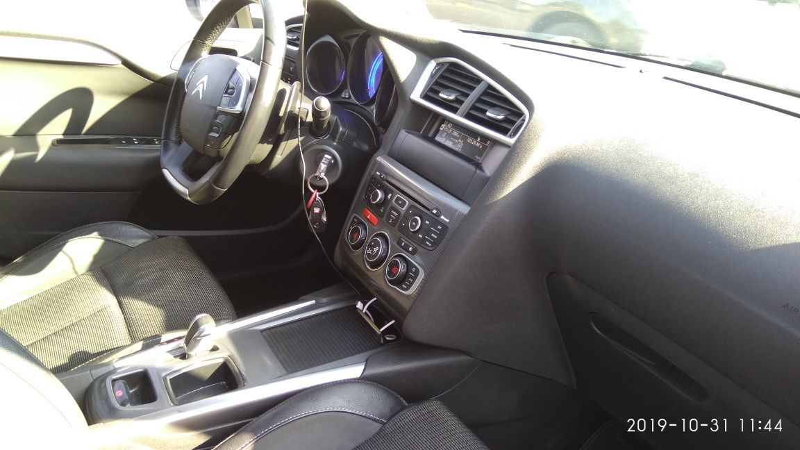 Citroen  c4  eHdi