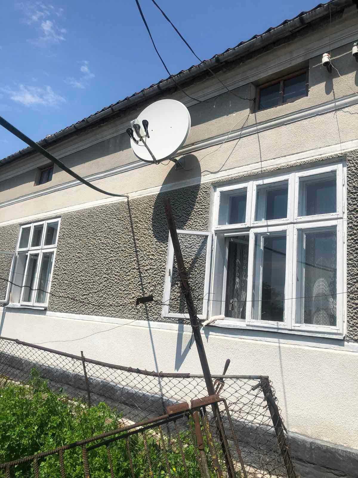 Продається будинок з господарськими будівлями у м.Рогатин