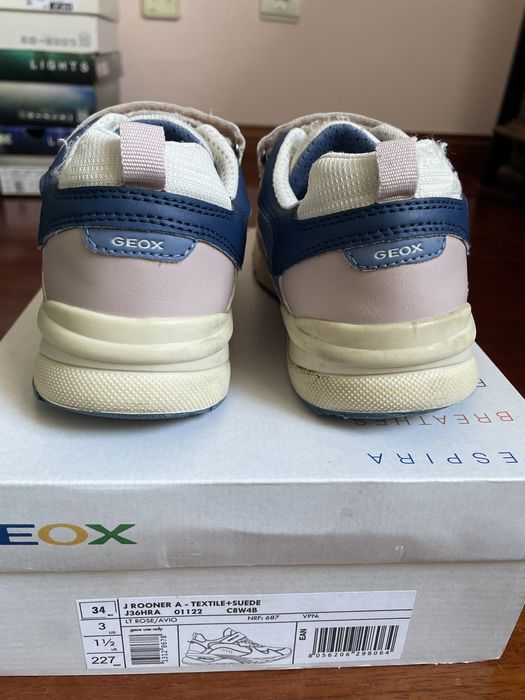 Tenis com tiras para menina GEOX (tamanho-34)