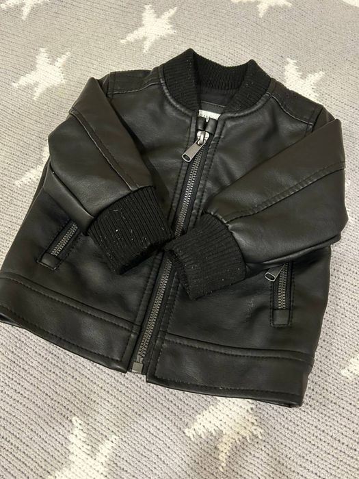 Набір пакет речей куртка, джинси,шкірянка 3-6 місяців