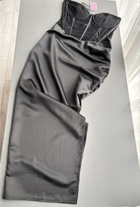 Сукня чорна