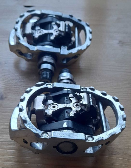 Shimano PD-M545 Pedais