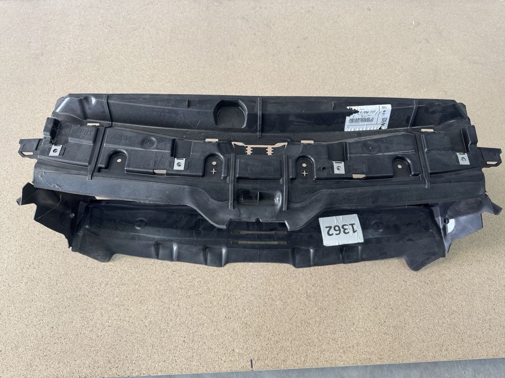 Обдув воздуховод телевізор бмв ф80 ф82 ф83 м3 м4 bmw f80 f82 f83 m4 m3