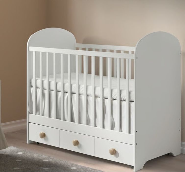 Cama de bebe ikea