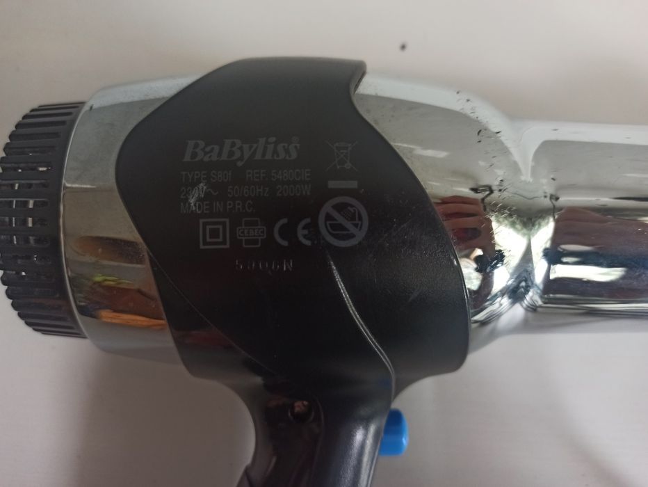 Suszarka do włosów Babyliss 2000W