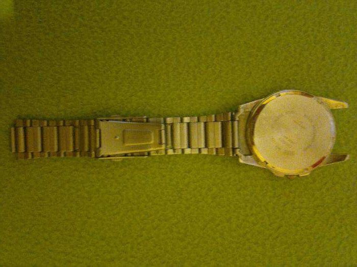 CASIO zegarek na baterie 100% sprawny