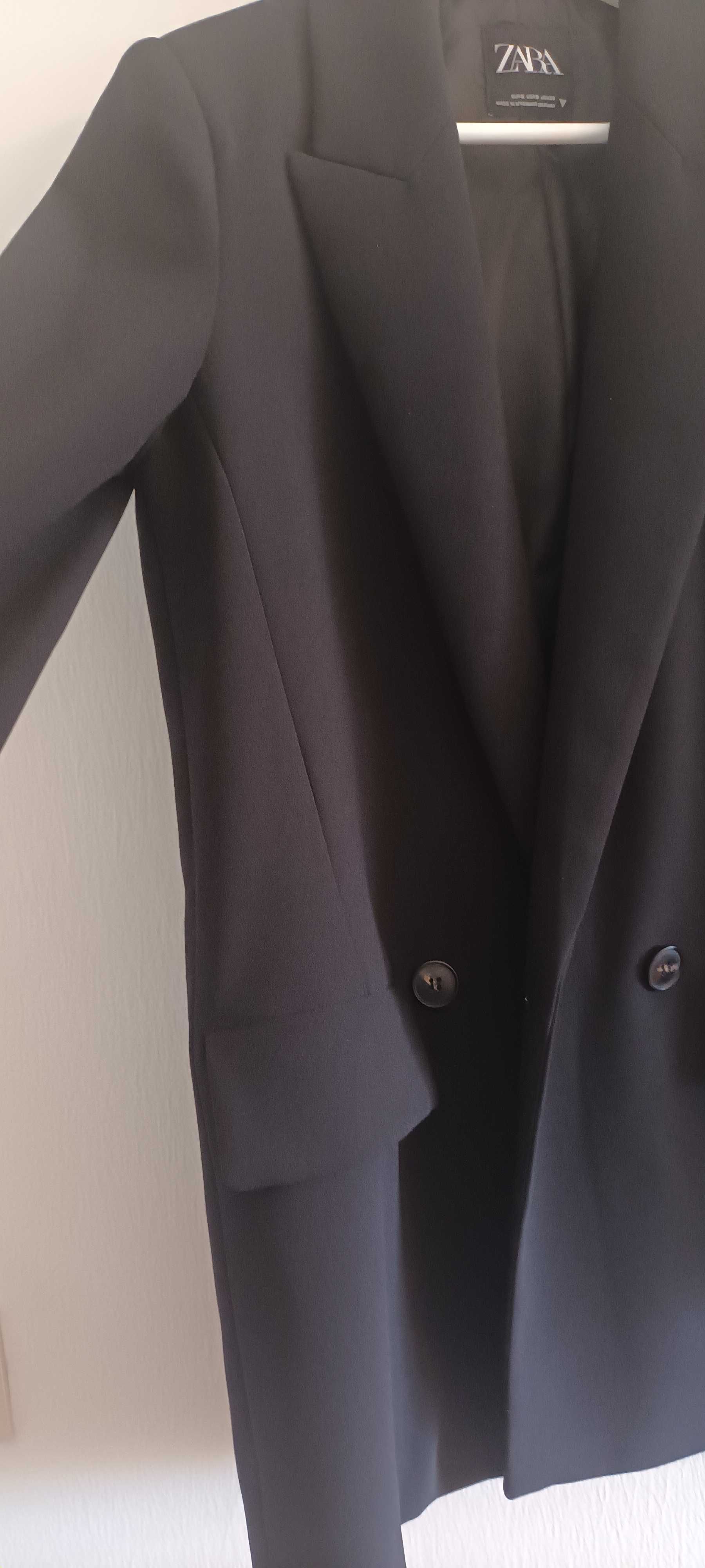 Blazer preto da Zara super trendy