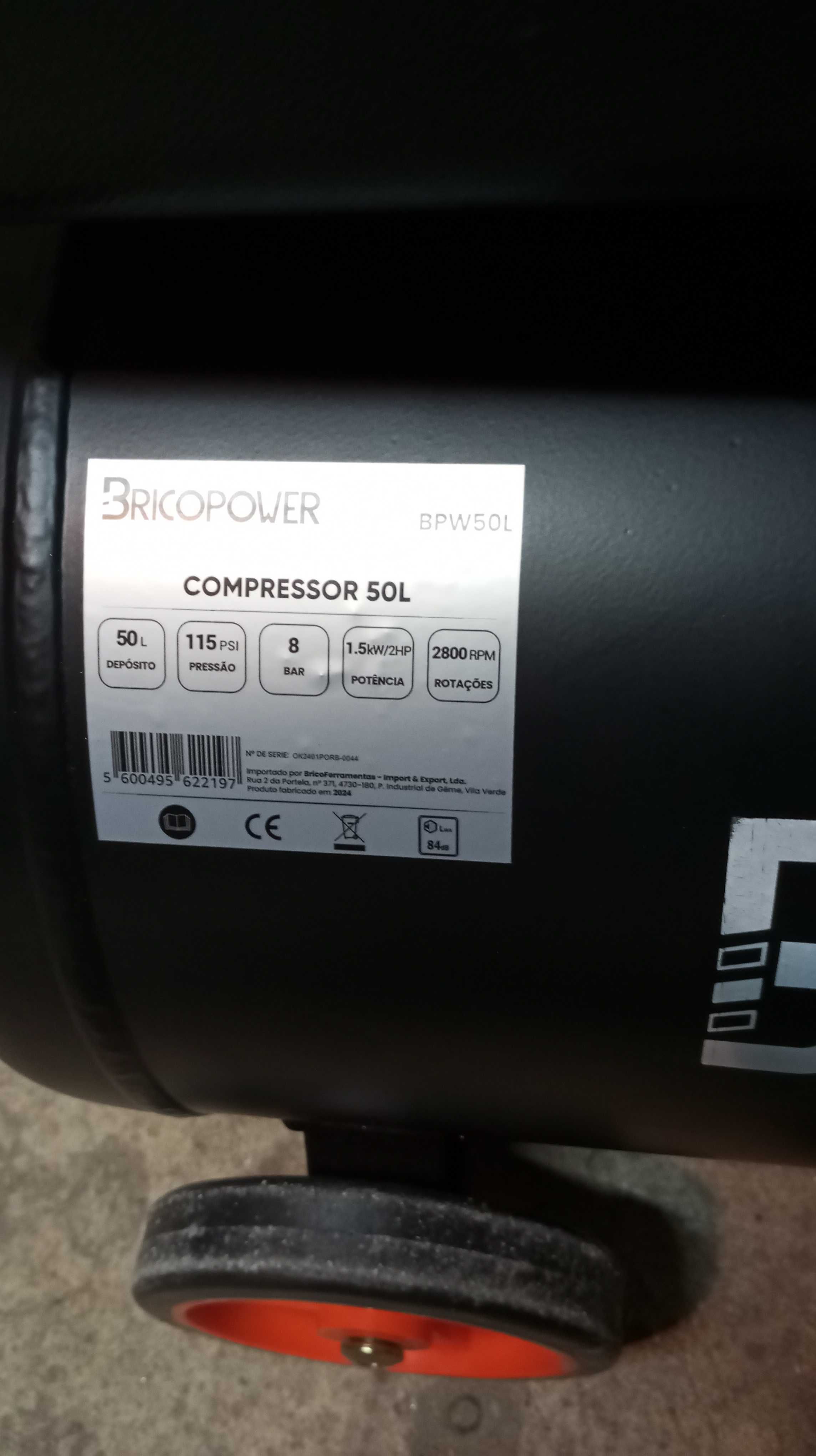 Compressor de 50 L novo