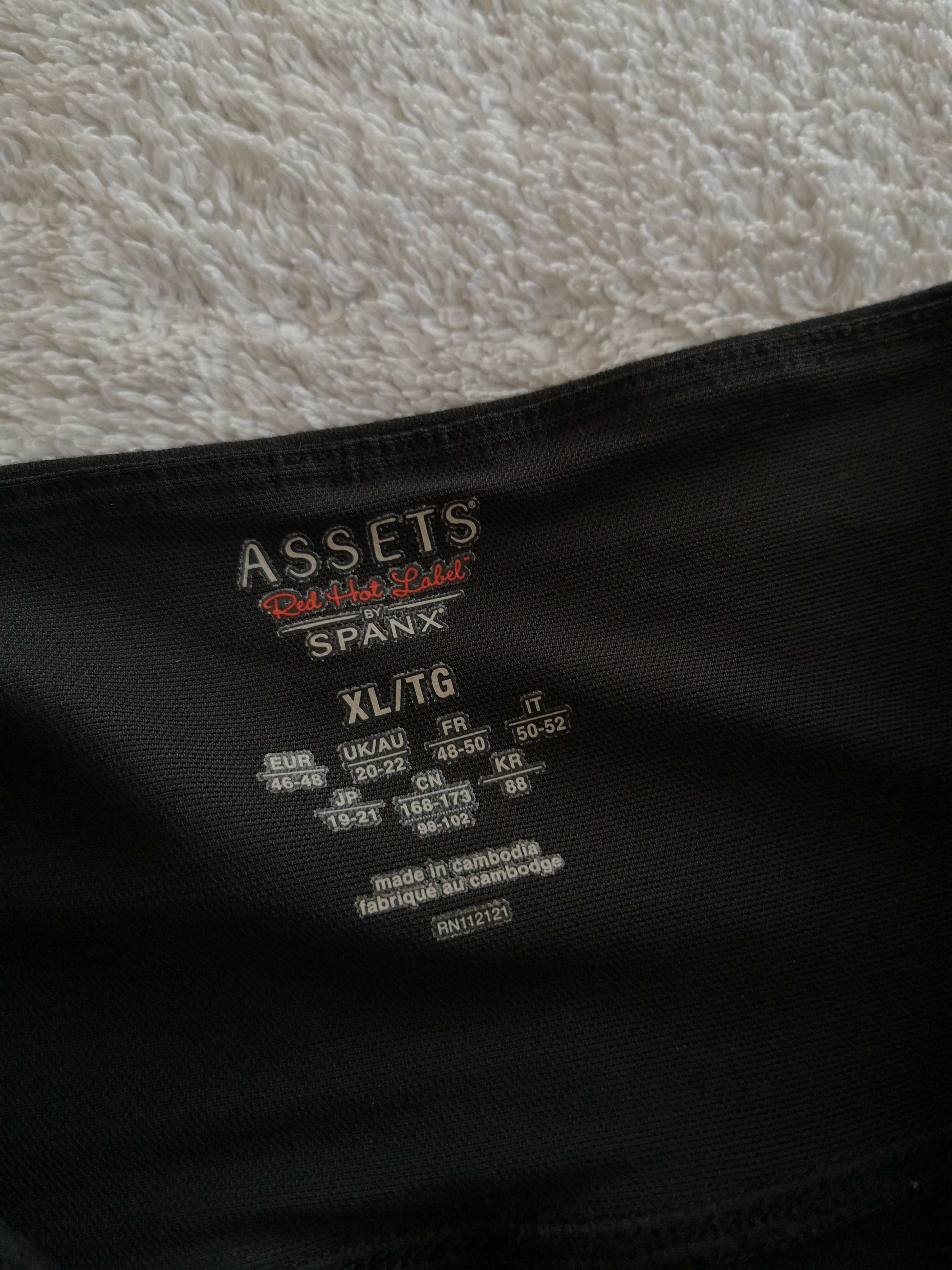 Czarne legginsy tregginsy z wysokim stanem Assets by Spanx 42 j nowe