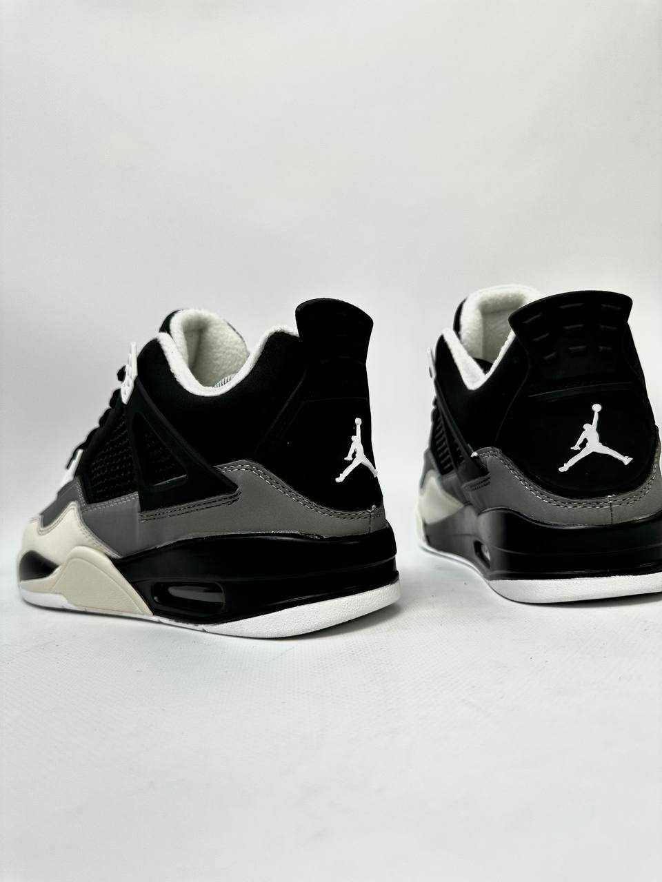 Nike Air Jordan 4 Retro (black / gray / white) кросiвки зима-весна