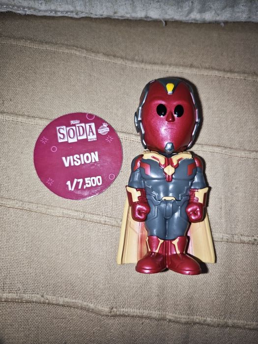 Funko Soda Collectible - Wanda Vision - Vision 9000pc/pz