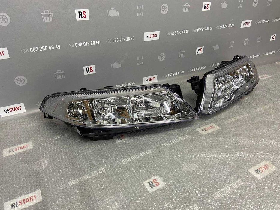 Фара передня, ліва права для Renault Laguna 2 01-05 Рено Лагуна 2