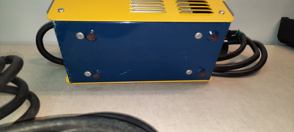 Maquina de soldar inverter GYSmi 160 Amperes
