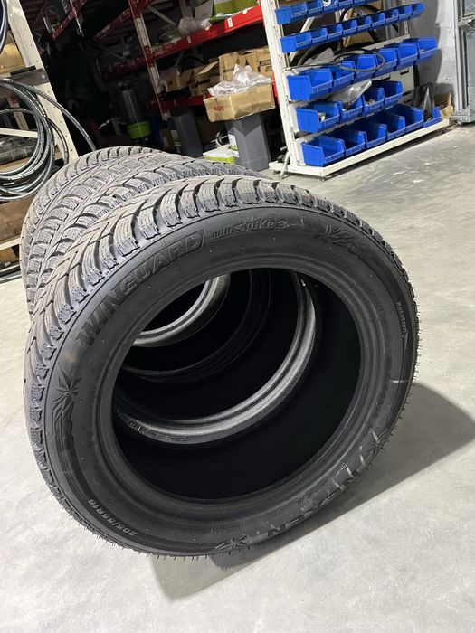 Продам шини зима nexen корея r 16 205 55 94t