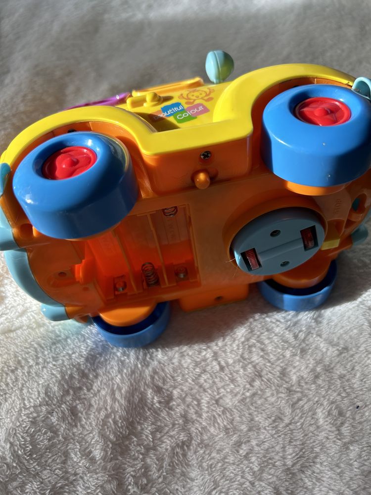 Машинка для малыша