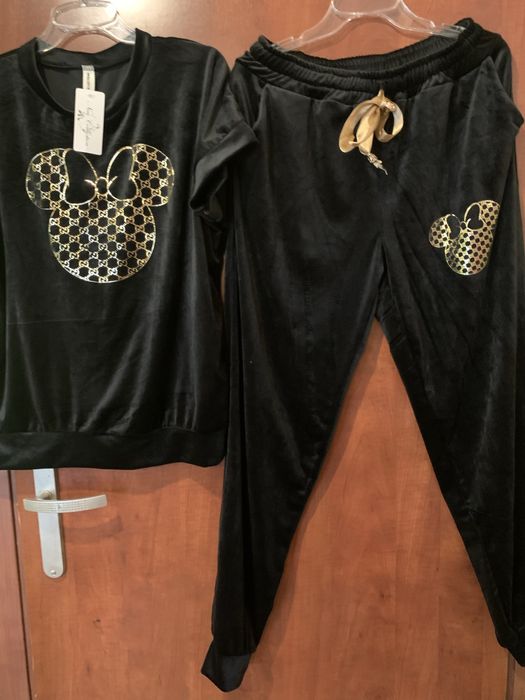 Dres welurowy  mysxka Minnie