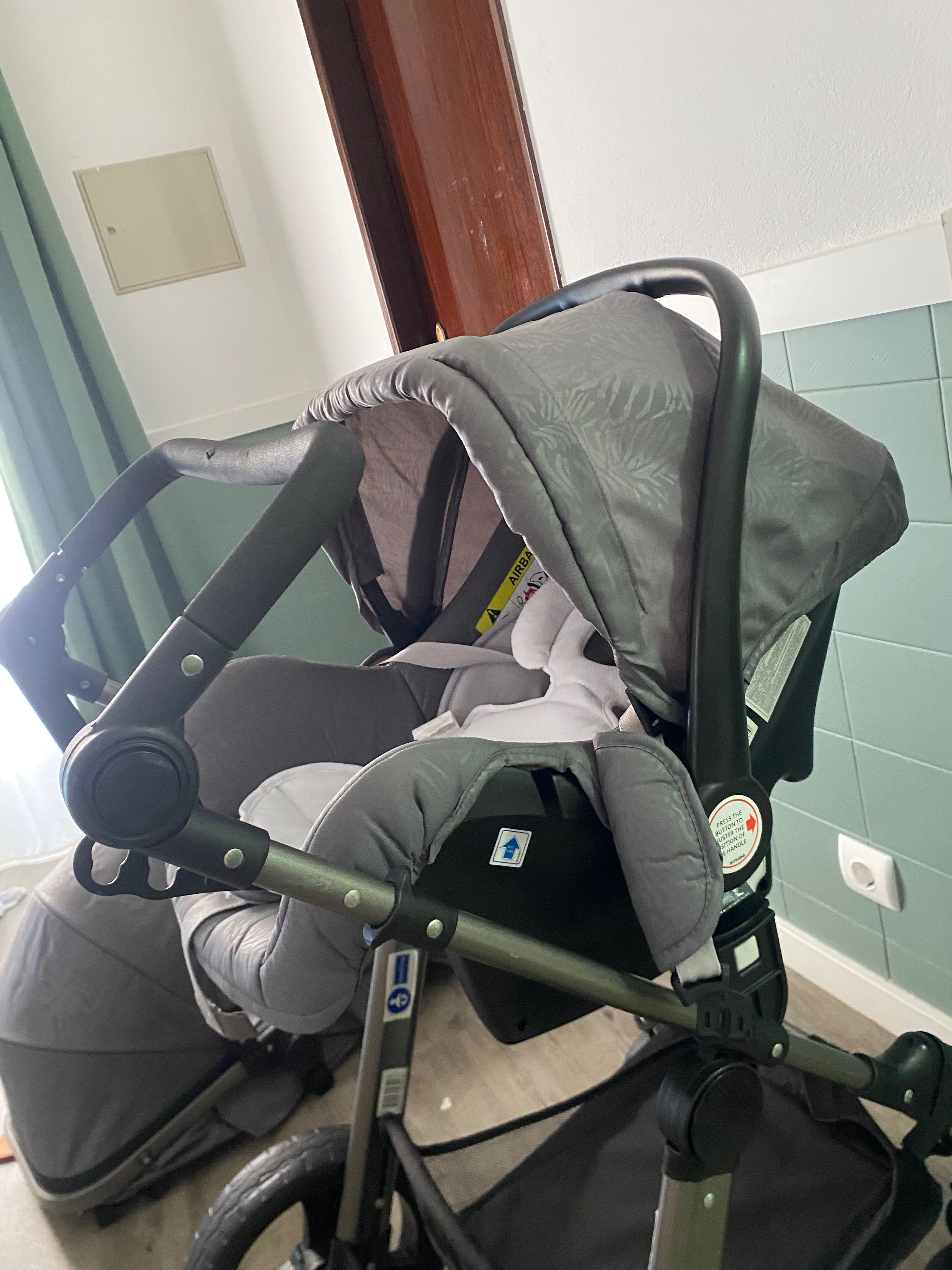 Carrinho p/ bebê