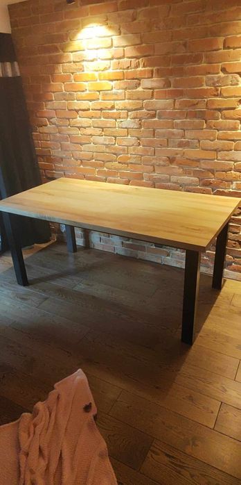 Meble płyta drewno stal