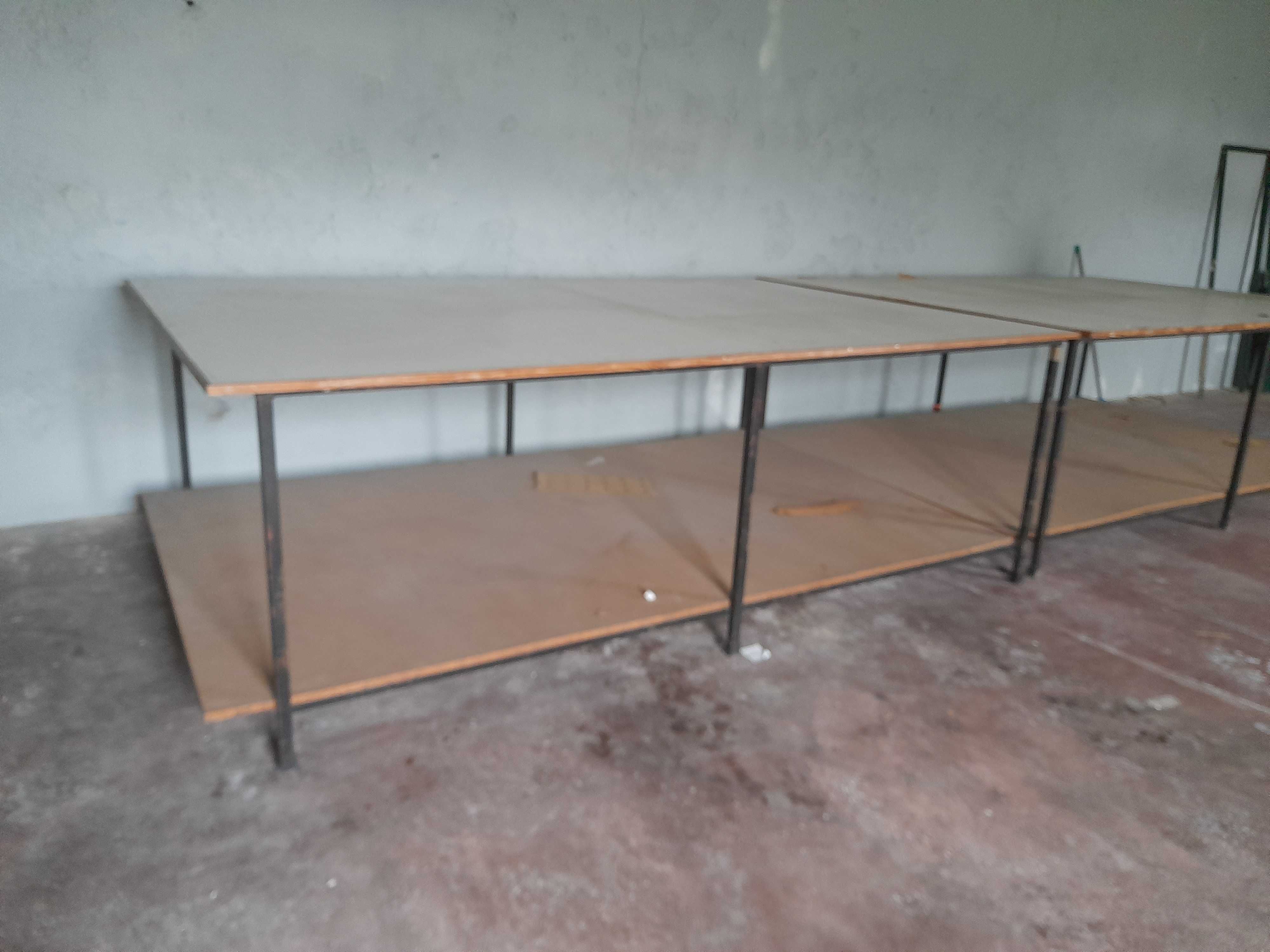 Mesa de corte e embalamento