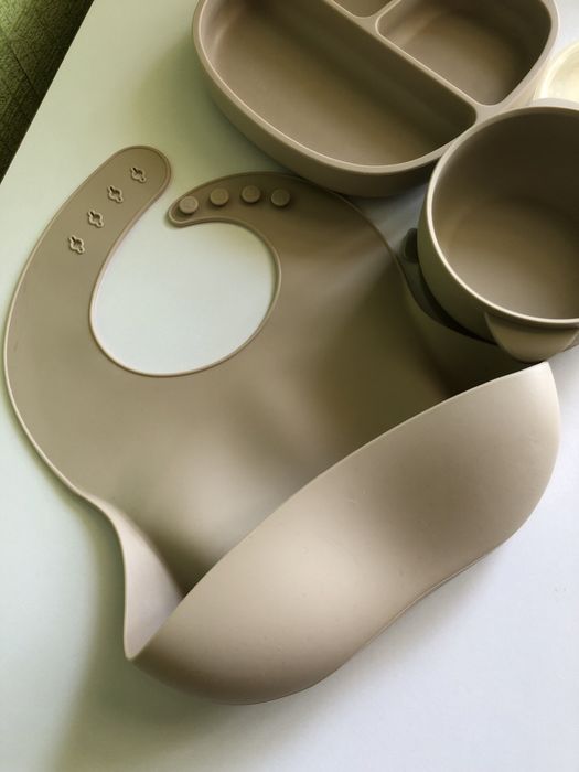 Набір силіконового посуду на присосці для дітей, посуд для прикорму