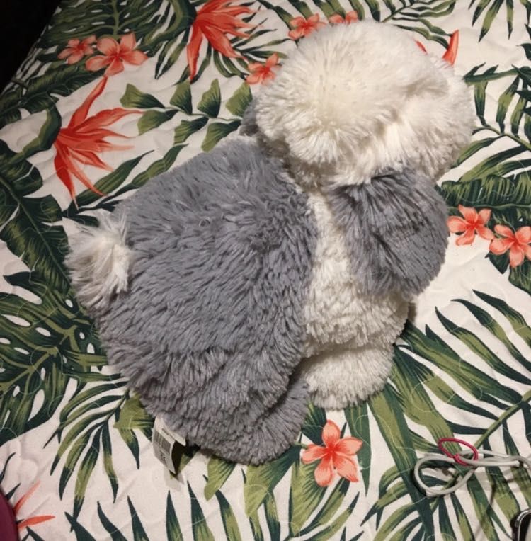 Cão peluche almofada