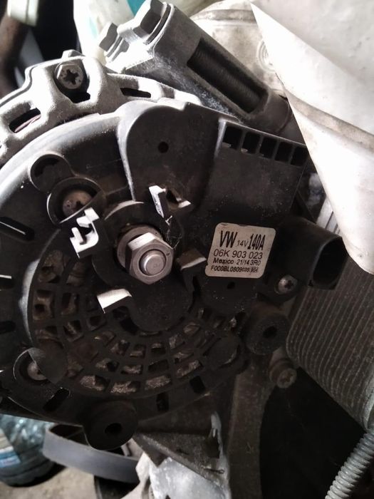 Генератор 06K 903 023
VW Passat 1.8T