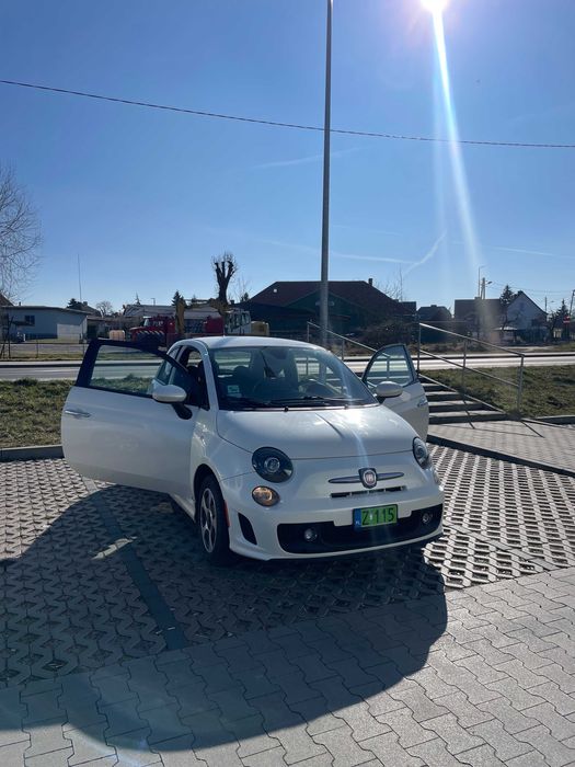 fiat 500e,biała perła, elektryk,transport do klienta  60gr za kilometr