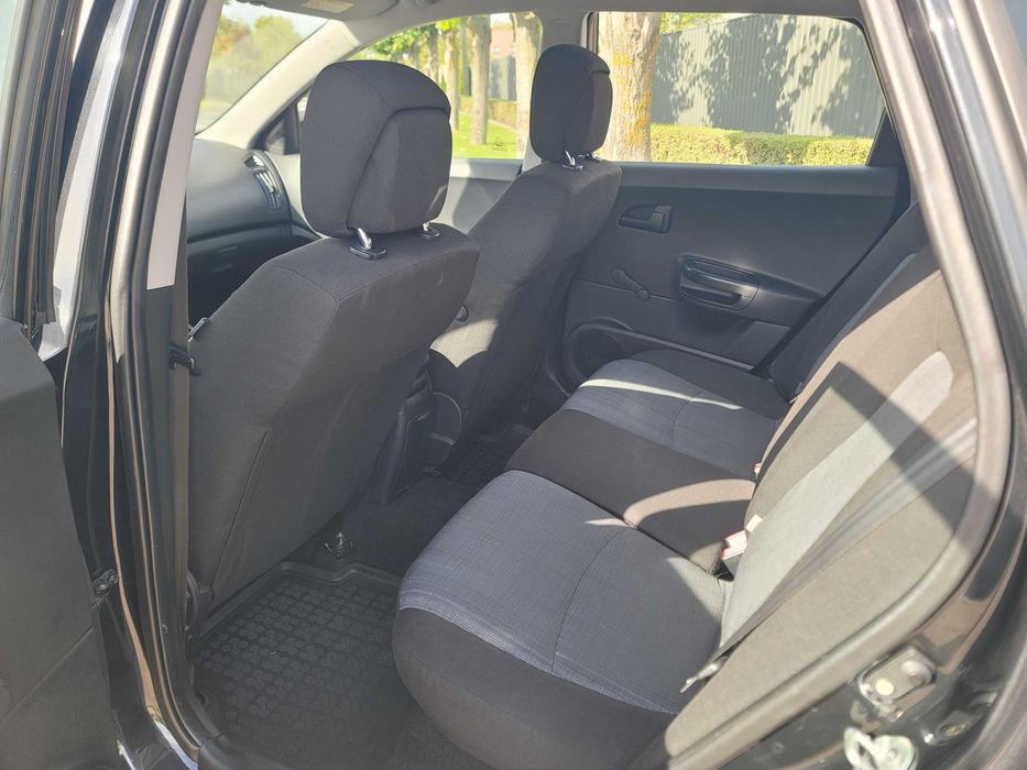 Kia Ceed 2009, 1.4 MT (90 к.с.)