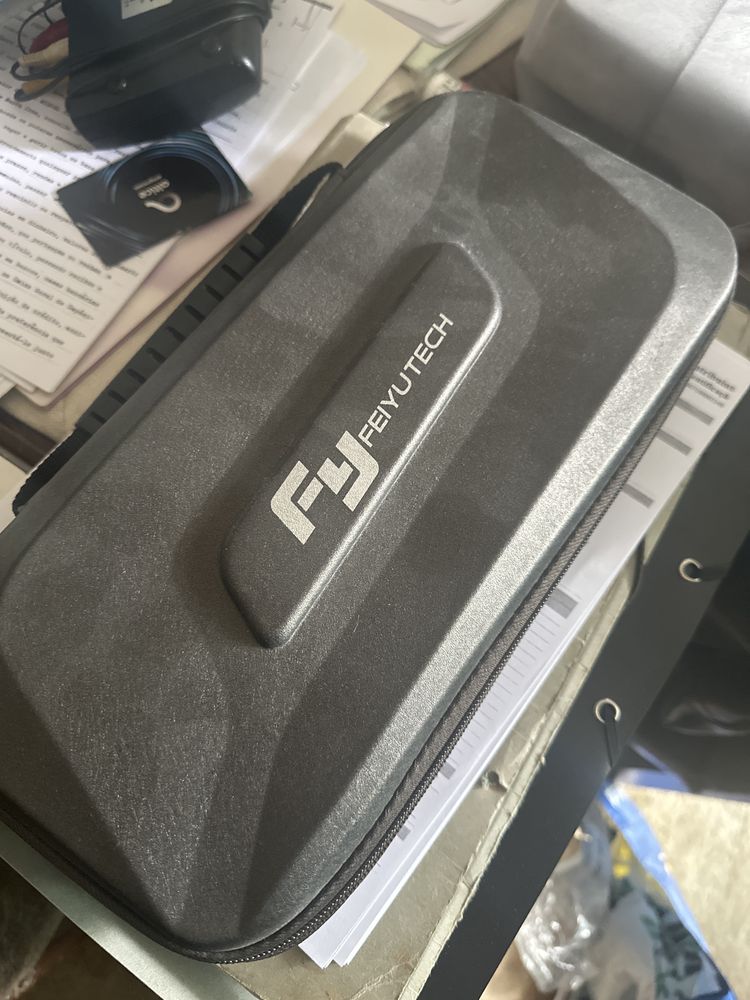 Gimble FEIYUTECH para telemovel, bateria esgotada