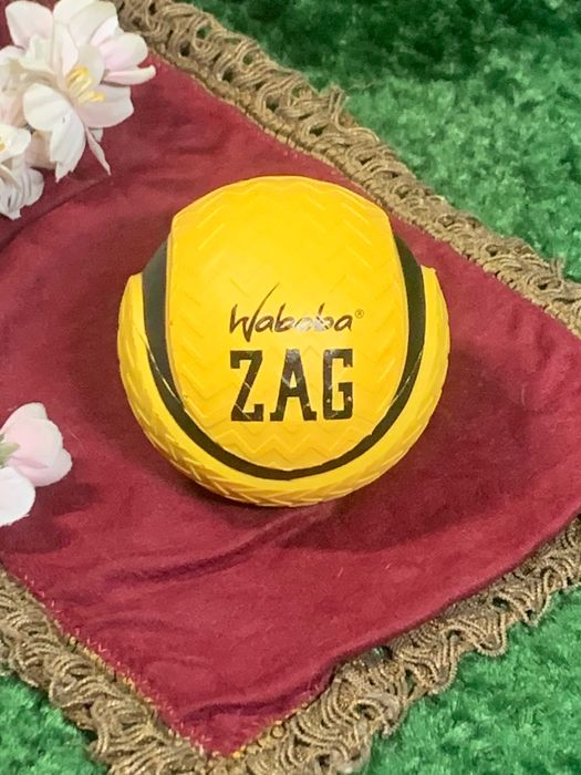 М'яч водний універсальний Waboba Zag Ball Yellow жовтий