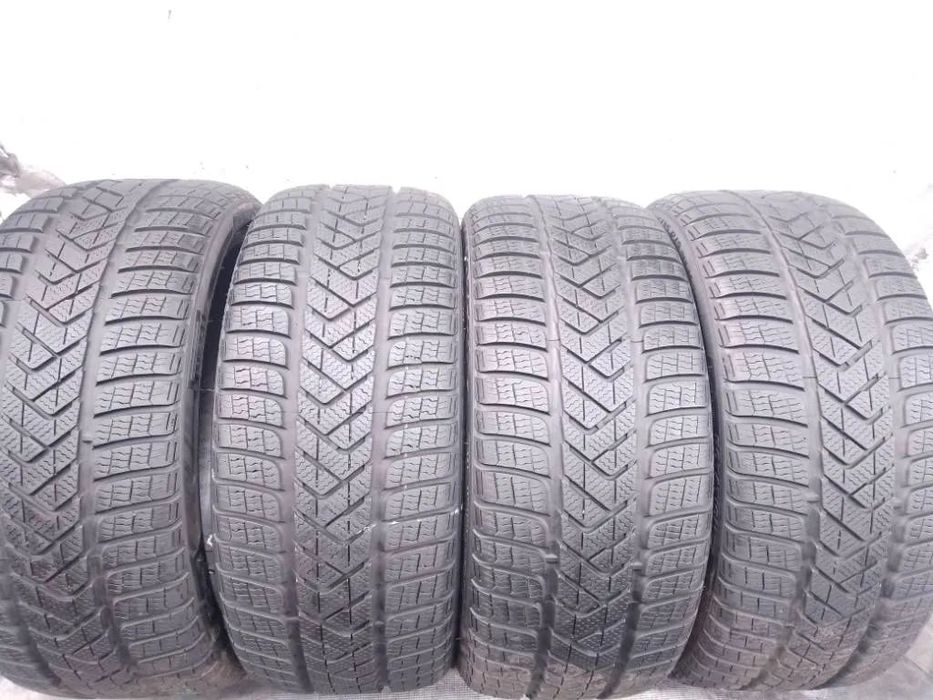Pirelli Sottozero 3 235/35 R19 91V 2024 7-7.5mm