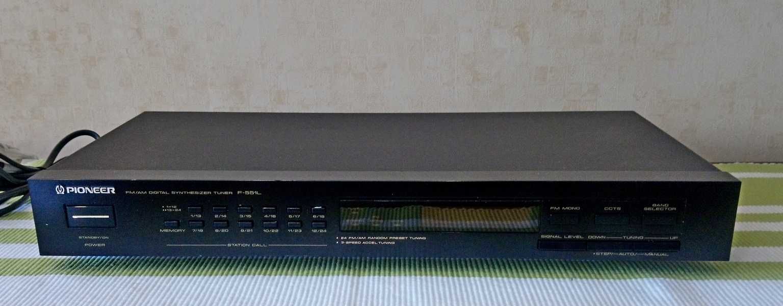 Тюнер Pioneer F-551L