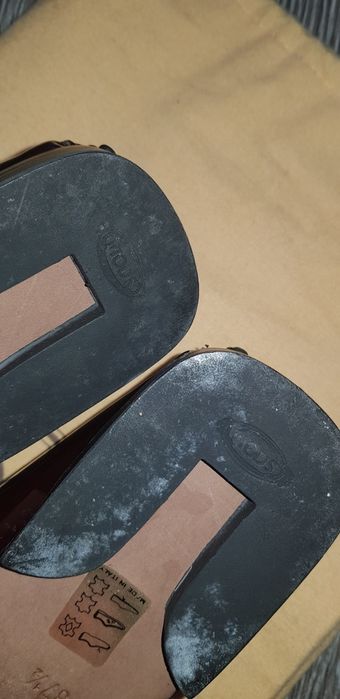 TOD'S  37 1/2 mokasyny