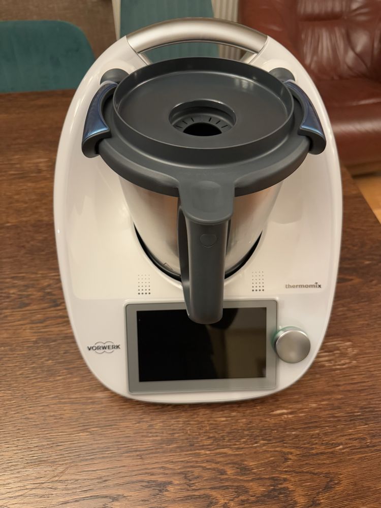 Nowy Thermomix TM6 w kolorze bialym