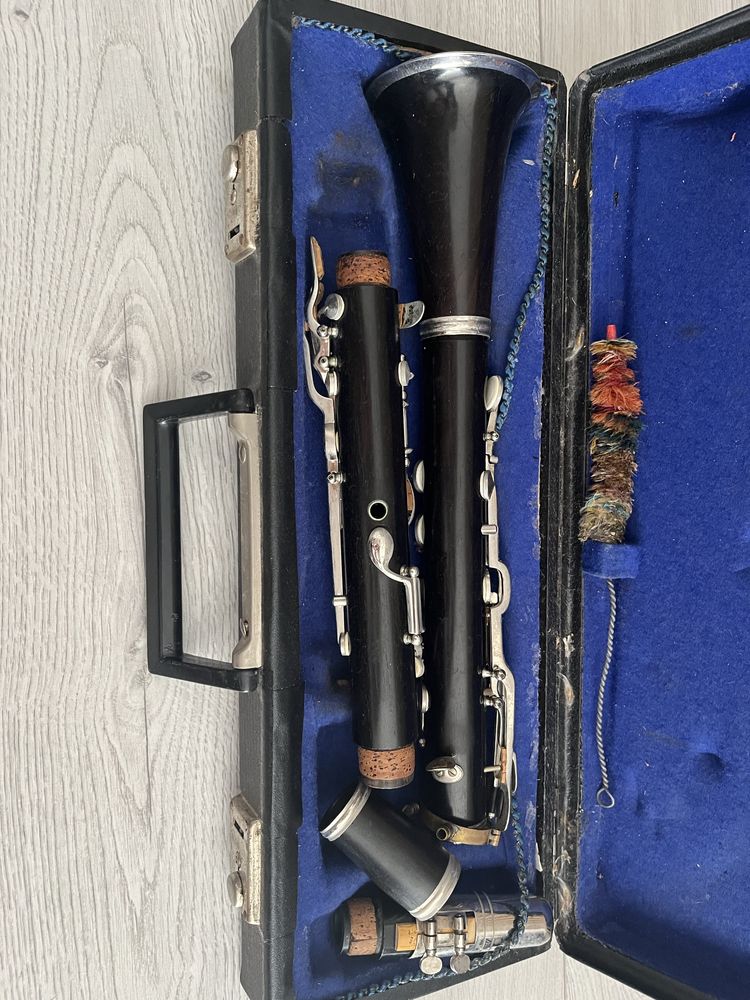 Klarnet czarny -instrument