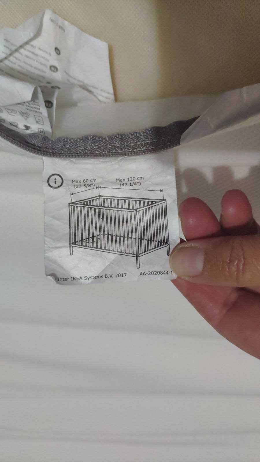 Cama de grades com colchão