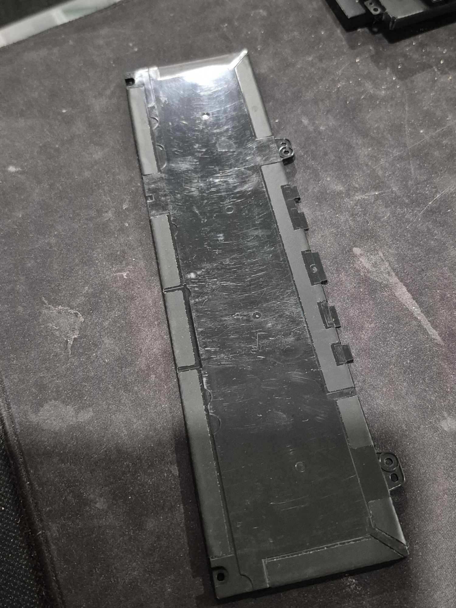 Oryginalna bateria Dell F62G0 (2)