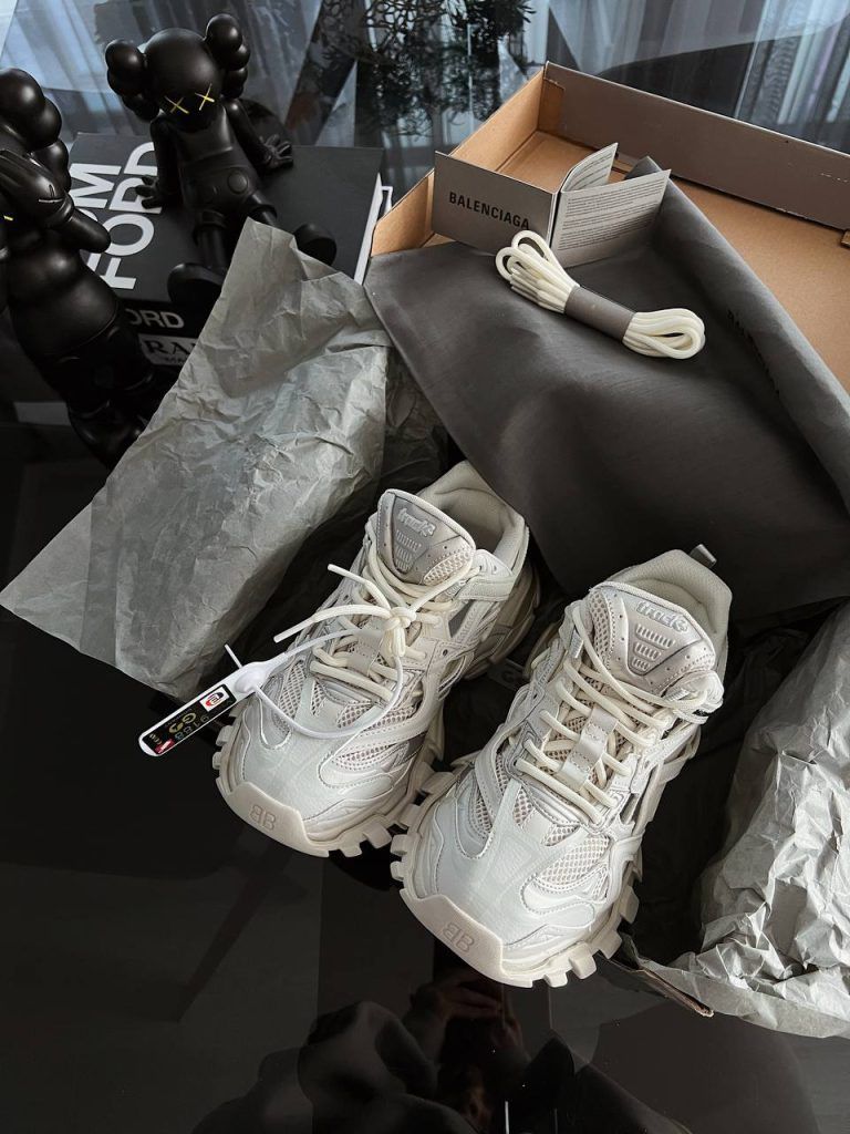 Balenciaga Track