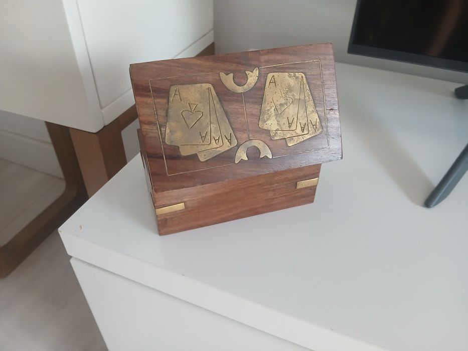 30 Caixas de madeira com cartas