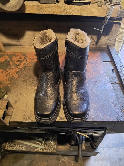 Нові чоловічі чоботи шкіра 100 відсотків