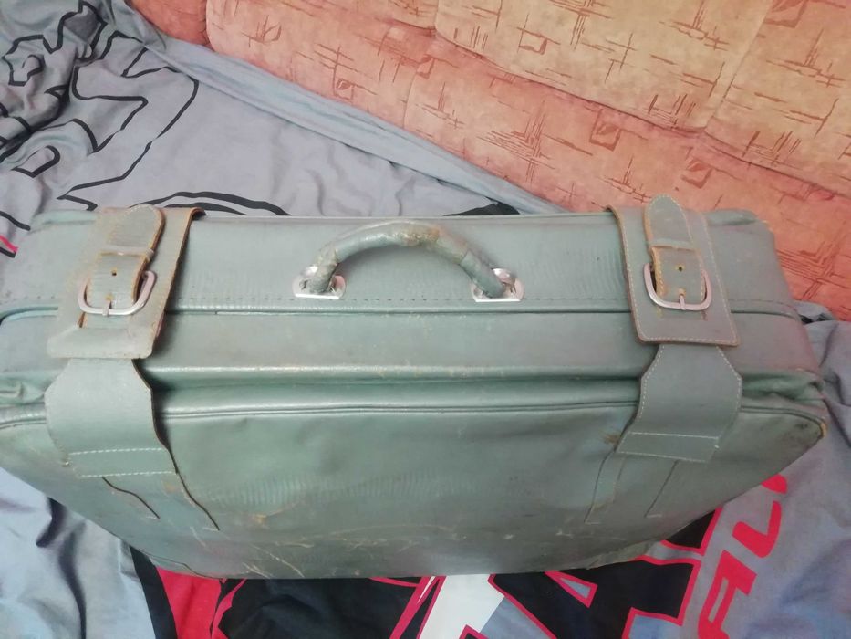 Антикварний шкіряний дорожний чемодан ГДР