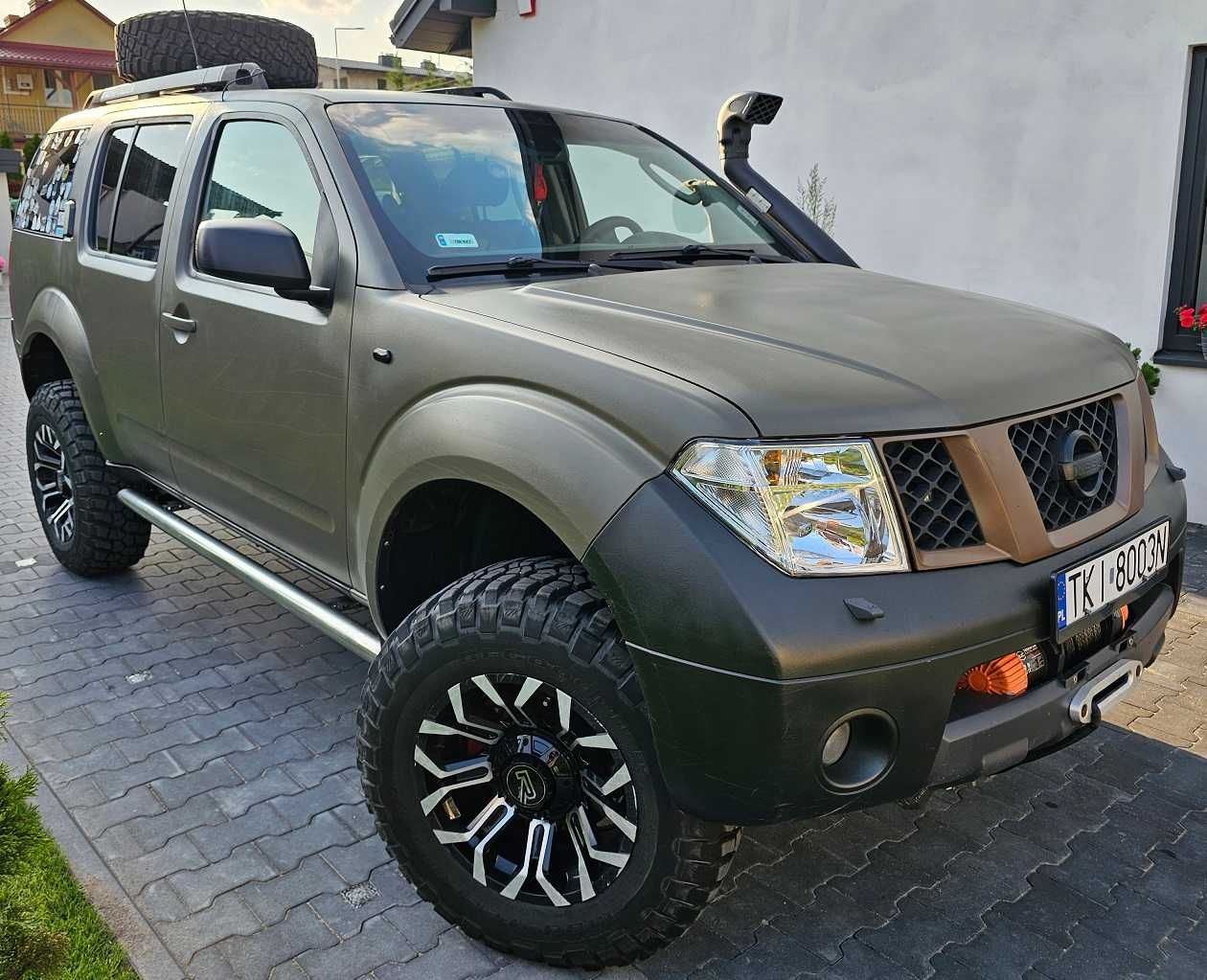 Nissan Pathfinder 2,5 Diesel 2005 r skrzynia automat  200 km