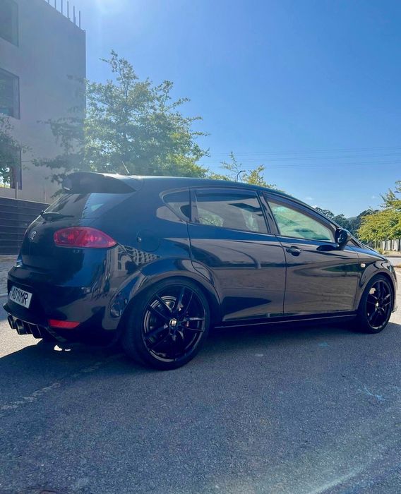 Leon Cupra R 2011