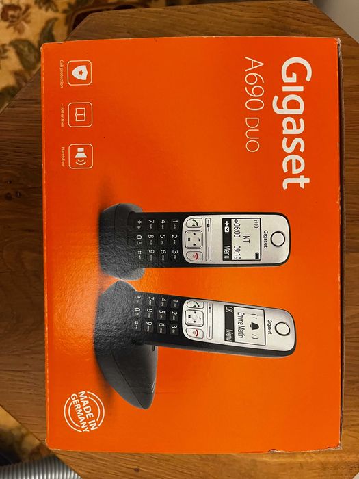 Telefon stacjonarny Gigaset A690 Duo dwie słuchawki