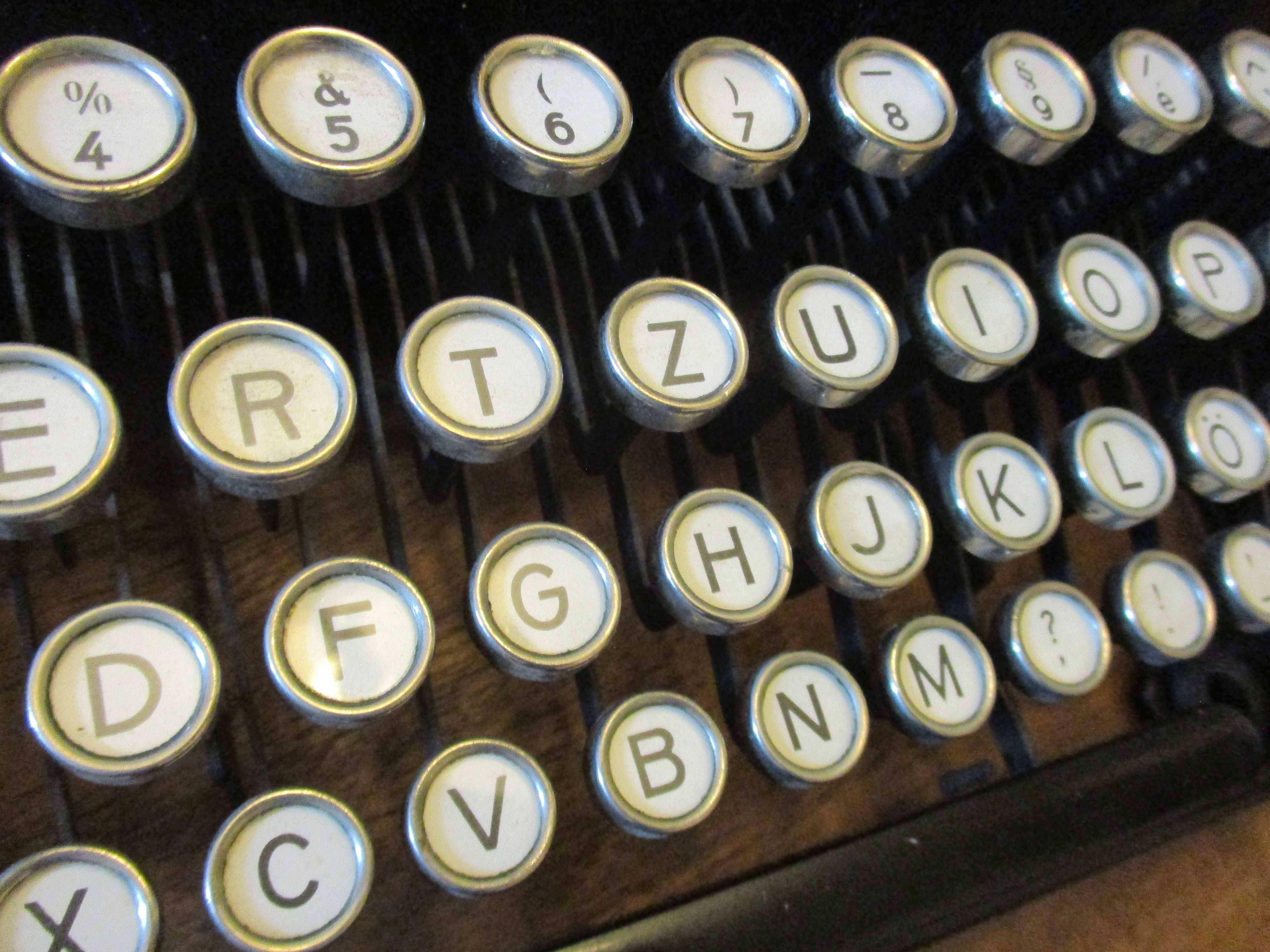 Maquina de escrever 2a guerra mundial