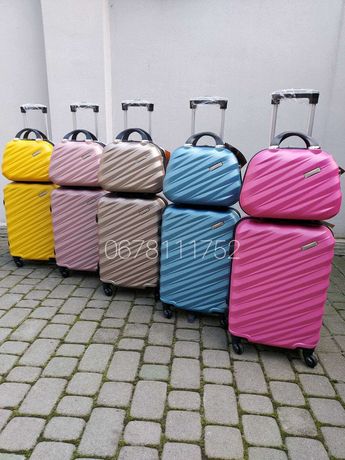 MADISSON 02002 Франція валізи чемоданы ручна поклажа