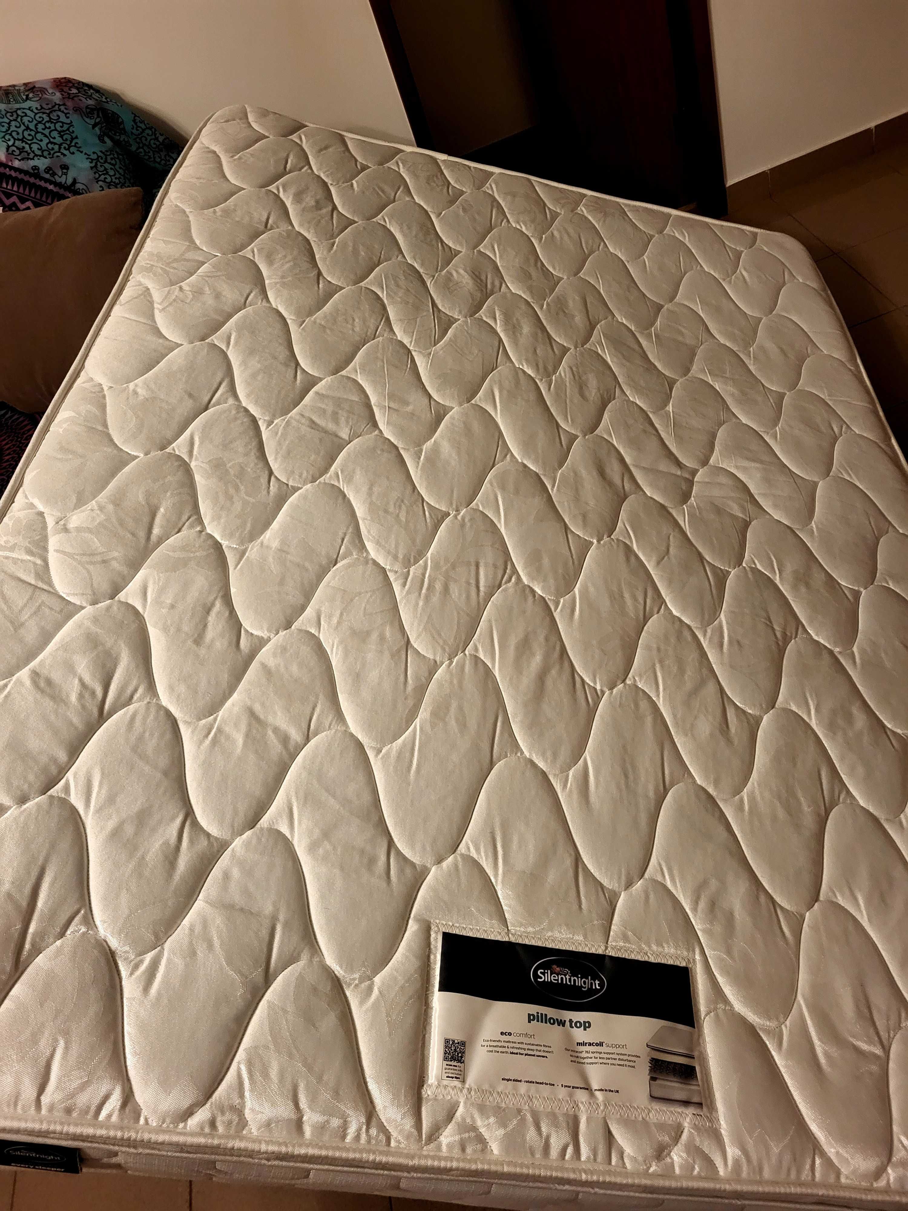 Colchão com oferta da cama